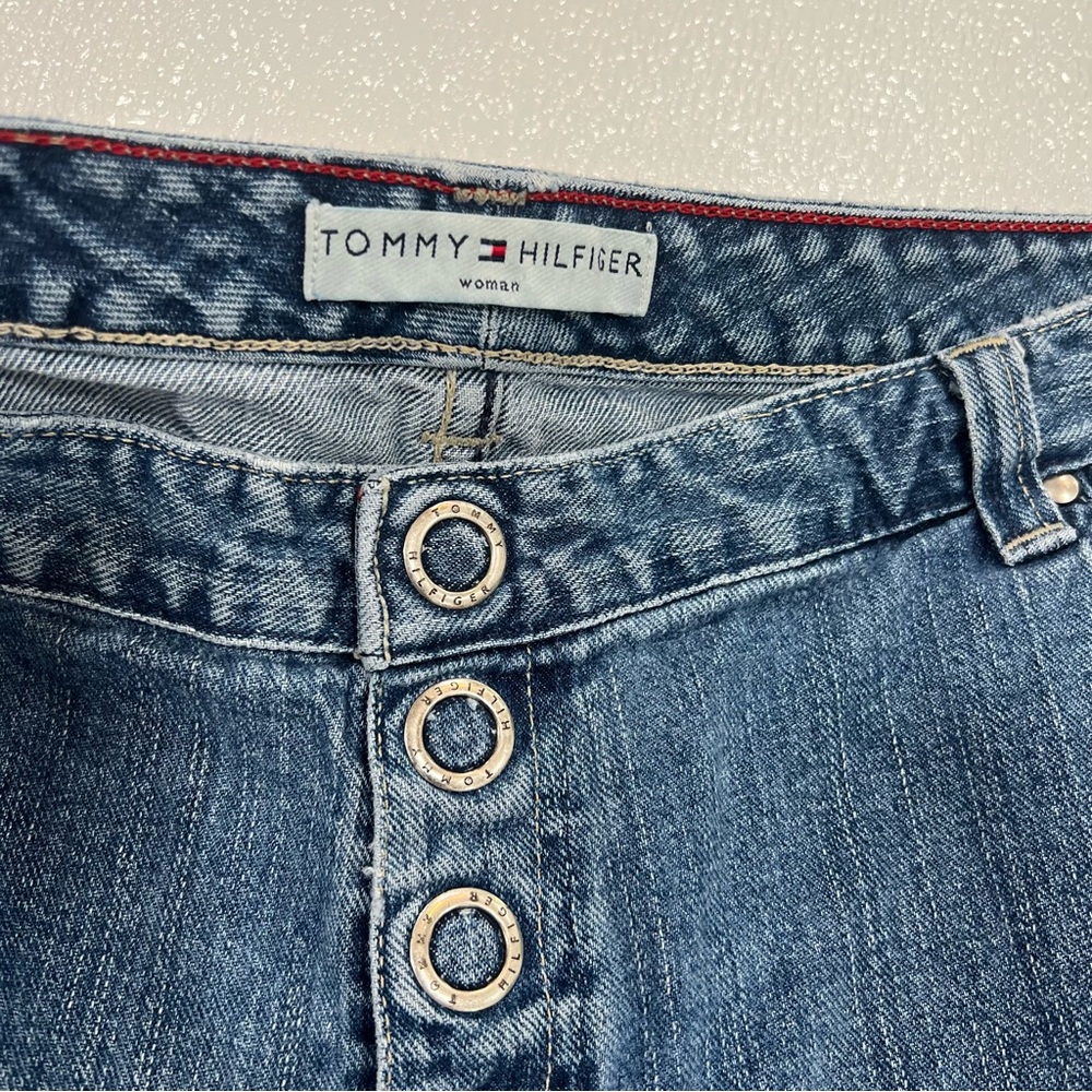 TOMMY HILFIGER Classic Blue Denim Women's Shorts Size 20 - Picture 2 of 7